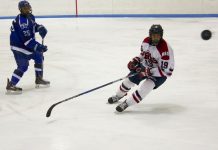 Men’s Hockey Conquers