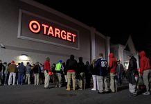 Holiday Shopping Tips from a Retail Employee: Holiday Prep