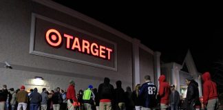 Holiday Shopping Tips from a Retail Employee: Holiday Prep