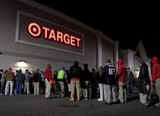 Holiday Shopping Tips from a Retail Employee: Holiday Prep