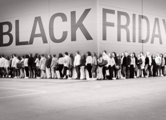Holiday Shopping Tips From a Retail Employee: Black Friday