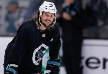 Star Swede to Sharks