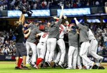 Boston Finishes off New York to move on to ALCS