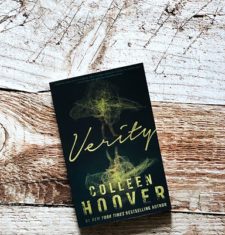 Saige Advice: Verity by Colleen Hoover
