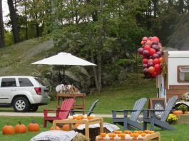 Alumni, Current Students, Families Attend 2021 Fall Festival