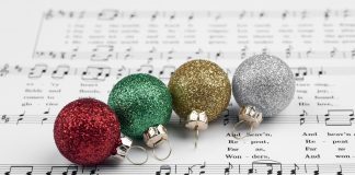 Silver Bells Ring Early
