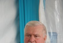 Former President of Poland Lech Walesa to Speak at 2022 NEC Graduation