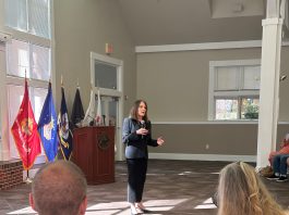 Dem. Candidate Marianne Williamson criticizes Biden for ignoring NH, current issues