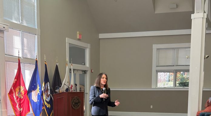 Dem. Candidate Marianne Williamson criticizes Biden for ignoring NH, current issues