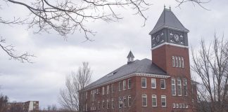 Student newspaper, school disagree over whether student government is subject to right-to-know law