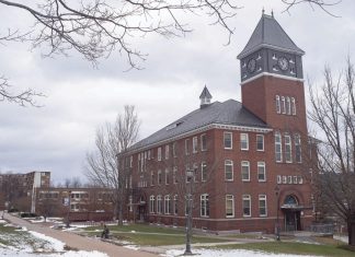 Student newspaper, school disagree over whether student government is subject to right-to-know law